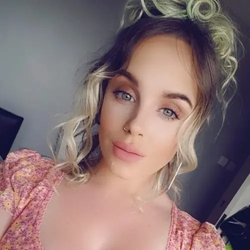 blondyflor image 0